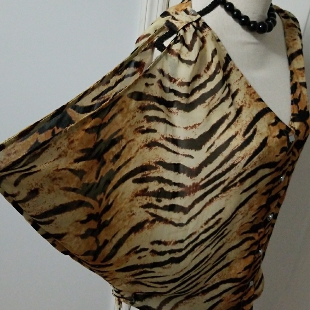 Top - Picture 6 of 7